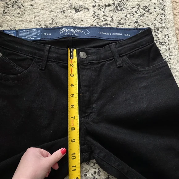 Wrangler Willow The Ultimate Riding Jeans Womens 31x34 Black NWT Western Rodeo - Picture 4 of 7